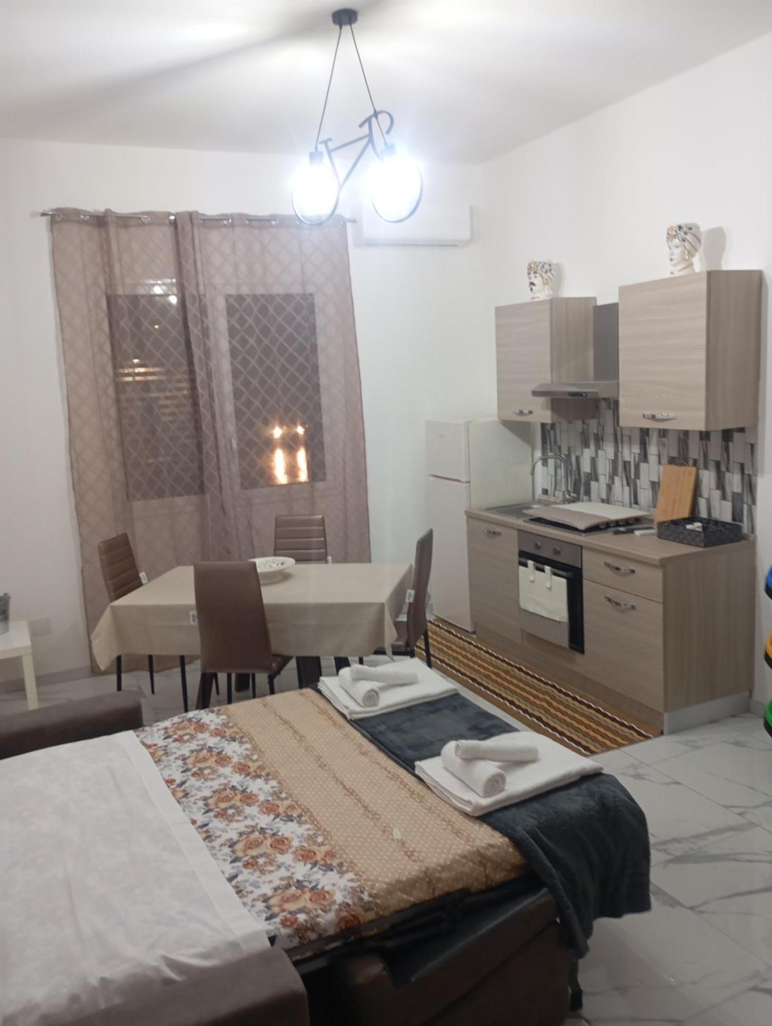Simply Apartment *